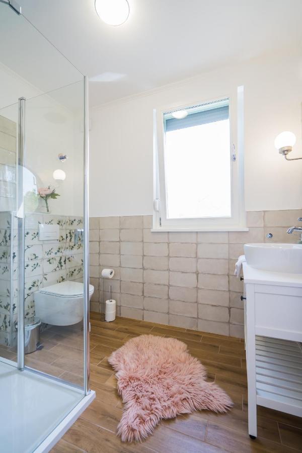 Harmony Boutique Villa Шіофок Екстер'єр фото
